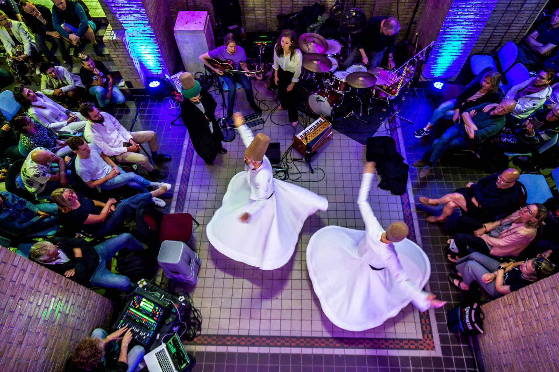 Shirma Rouse Kind : Haarlem Jazz & More Festival 2016 - Women Online - Shirma rouse (curaçao , 13 maart 1980) is een statiaanse zangeres die in nederland woont en werkt.